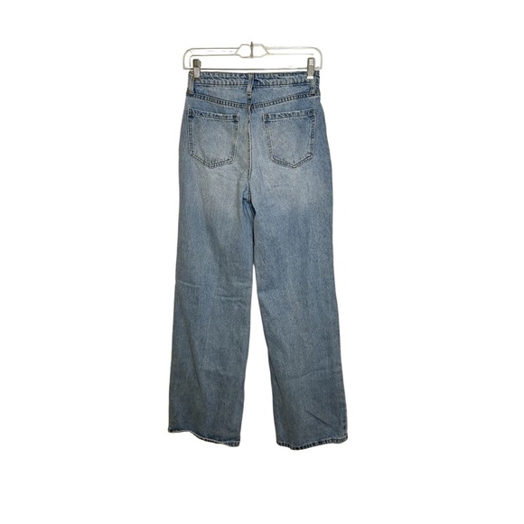 BP Women's Size 29 Light Wash Ripped Distressed Wide Leg Jeans Denim‎ - Picture 2 of 6